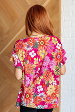 Load image into Gallery viewer, Flit About Floral Top in Pink