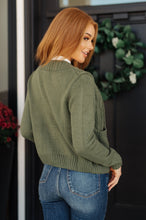 Load image into Gallery viewer, Climbing Vine Cable Knit Cardigan in Green