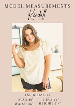 Load image into Gallery viewer, Everyday Scoop Neck Short Sleeve Top in White