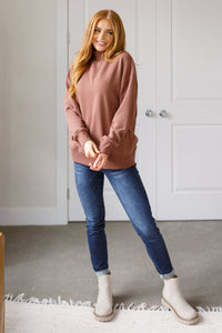 Leena Mock Neck Pullover in Cocoa