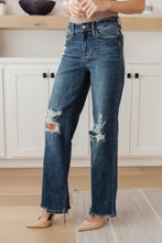 Load image into Gallery viewer, Rose High Rise 90&#39;s Straight Jeans in Dark Wash