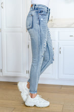 Load image into Gallery viewer, Talulla Bleach Splash Button Fly Destroyed Skinny Jeans